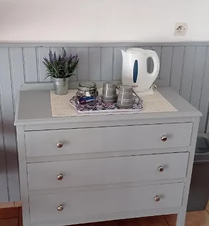 Le Petit Moulin Tournesol B&B