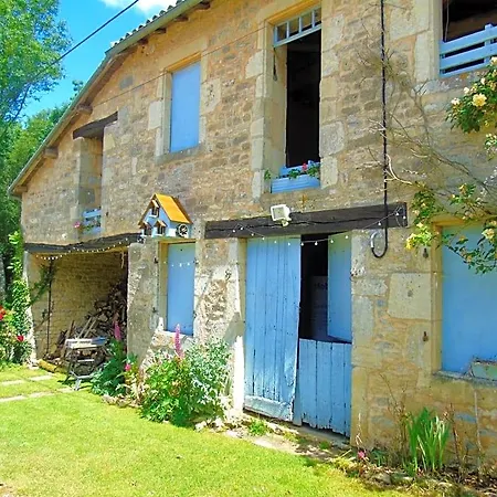Le Petit Moulin Tournesol Bed & Breakfast *